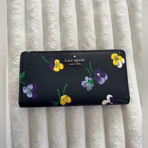 Kate Spade: wallet!!